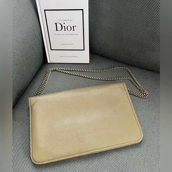 Authentic Dior Vintage Leather and Honeycomb Shoulder Bag - Picture 4 of 17